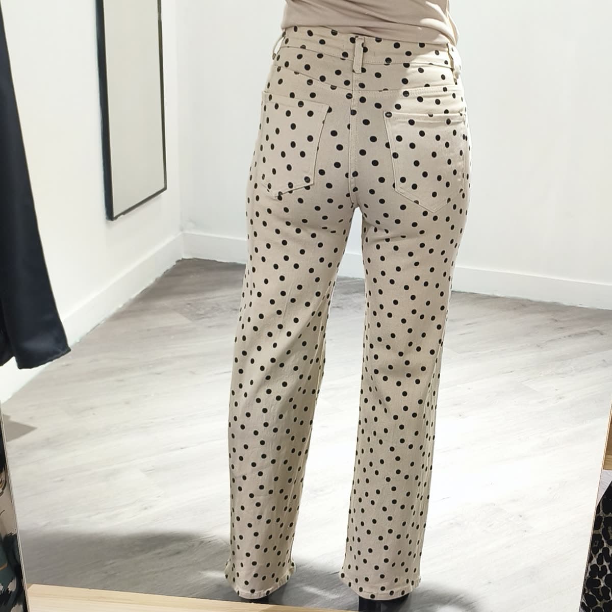 Pantalon à pois, vue 3