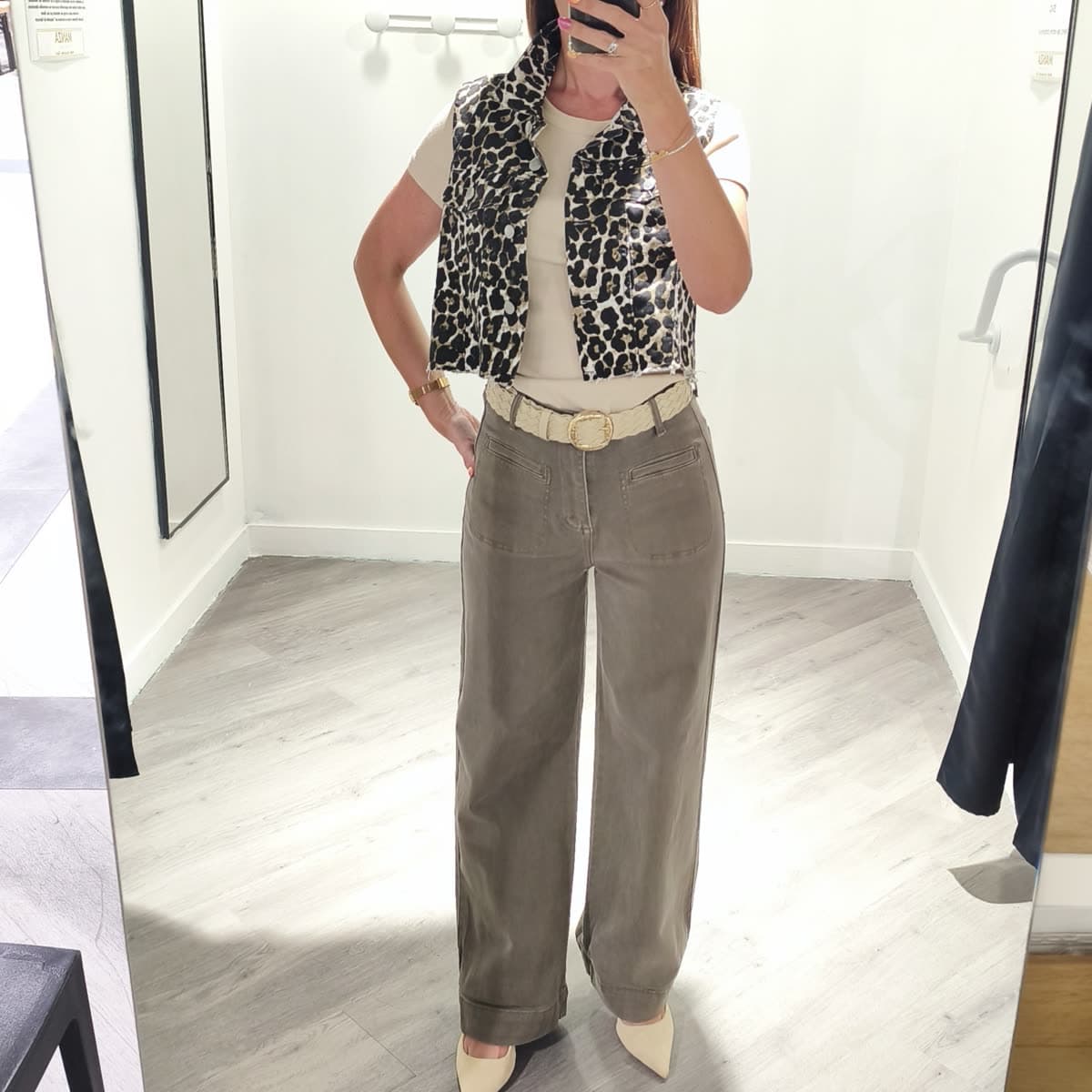 Pantalon Taupe, détail